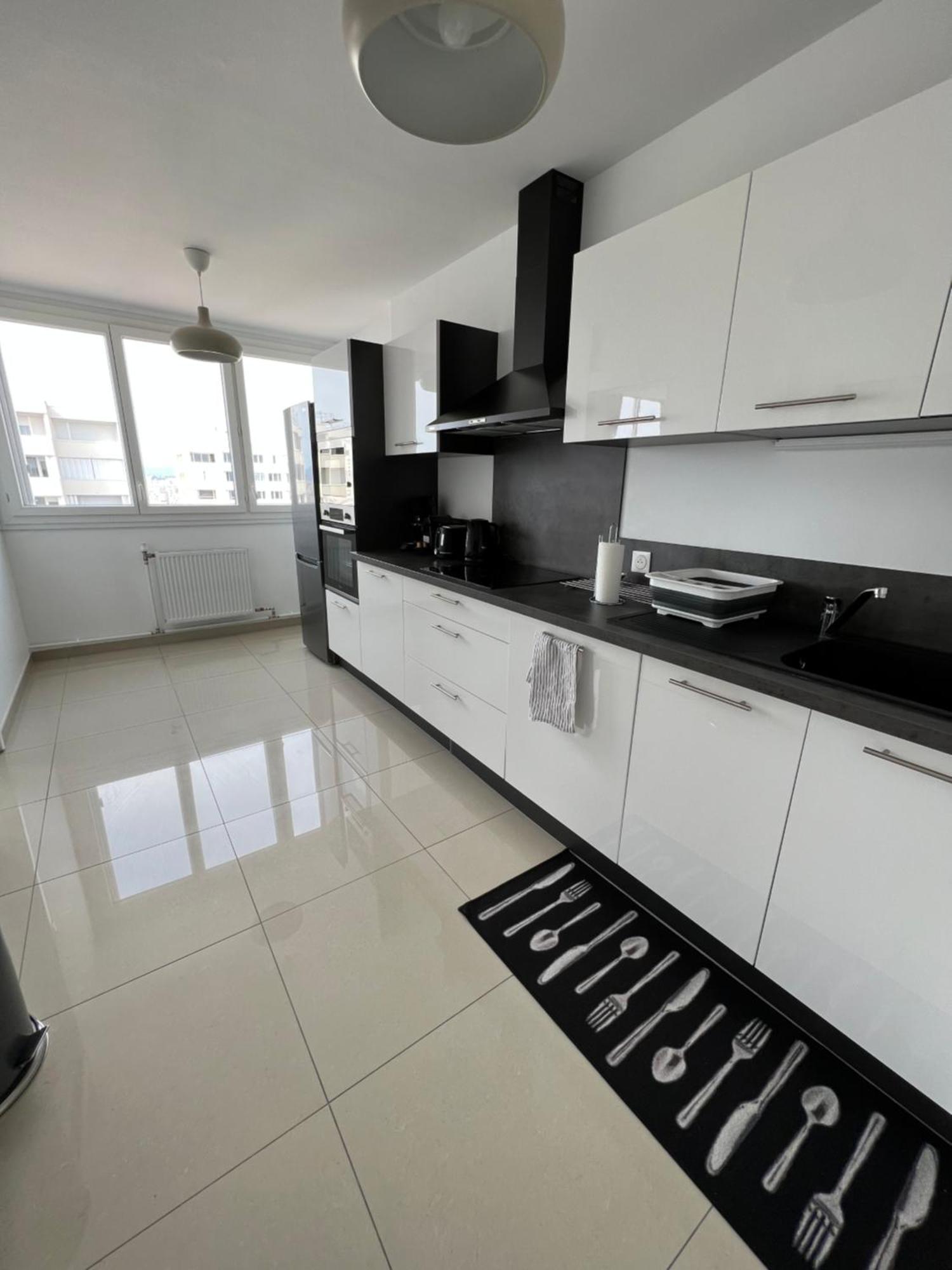 Super 4 Pieces Refait A Neuf Apartamento Villeurbanne Exterior foto